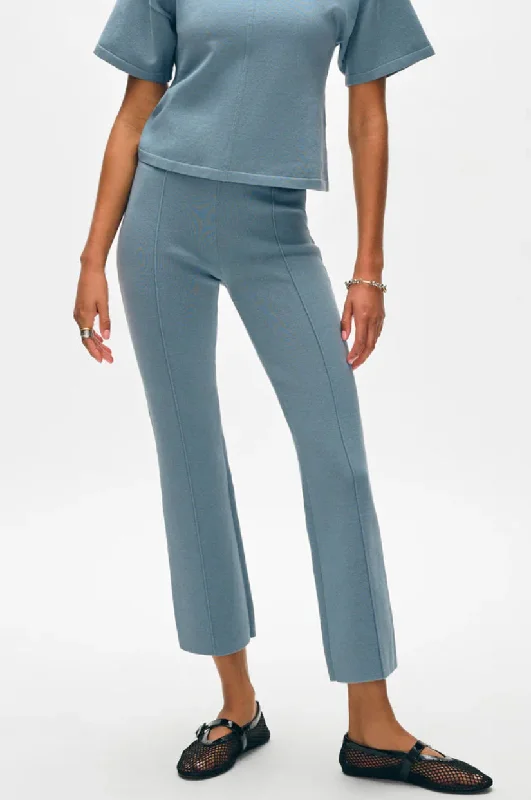 W+W Kick Flare Pant